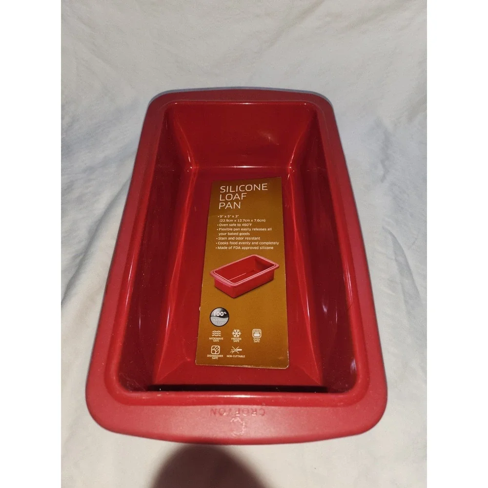 Crofton Silicone Loaf Pan, Red, NWOT